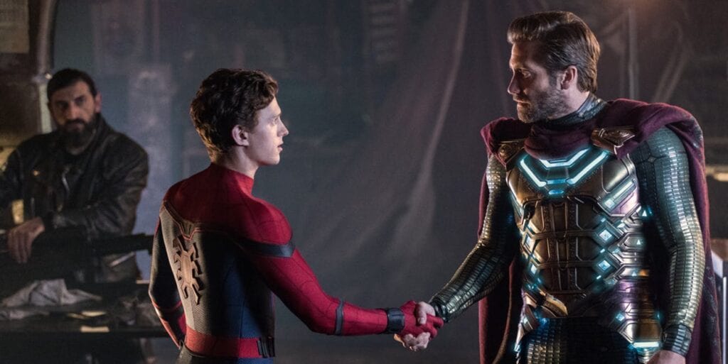 Peter Parker dan Mysterio masih hidup