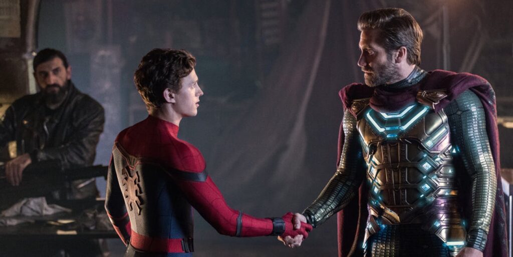 Peter Parker dan Mysterio masih hidup