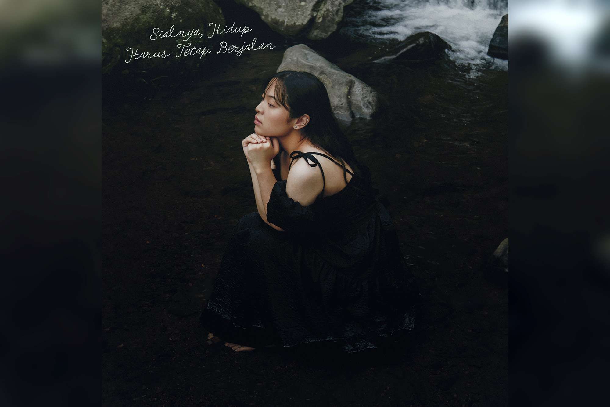 Cover art album "Sialnya, Hidup Harus Tetap Berjalan"