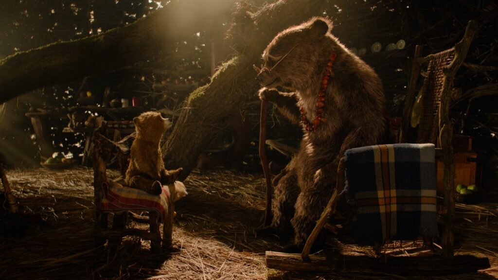 Paddington dan Bibi Lucy
