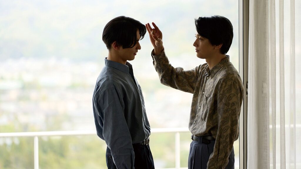 Ryusei Yokohama dan Ryo Yoshizawa dalam film Kokuho 2026