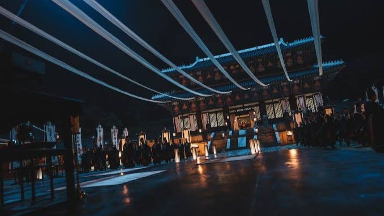 Istana Timur dari serial The East Palace