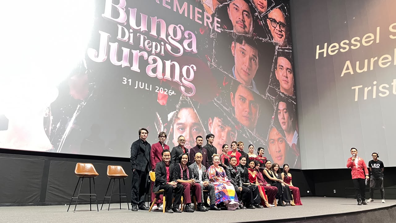 press conference serial Bunga di Tepi Jurang